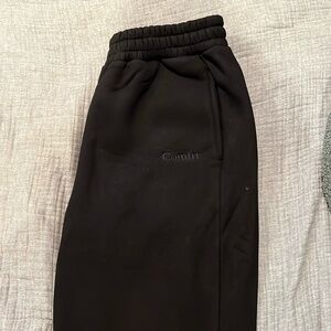 Black COMFRT Signature Fit Sweatpants